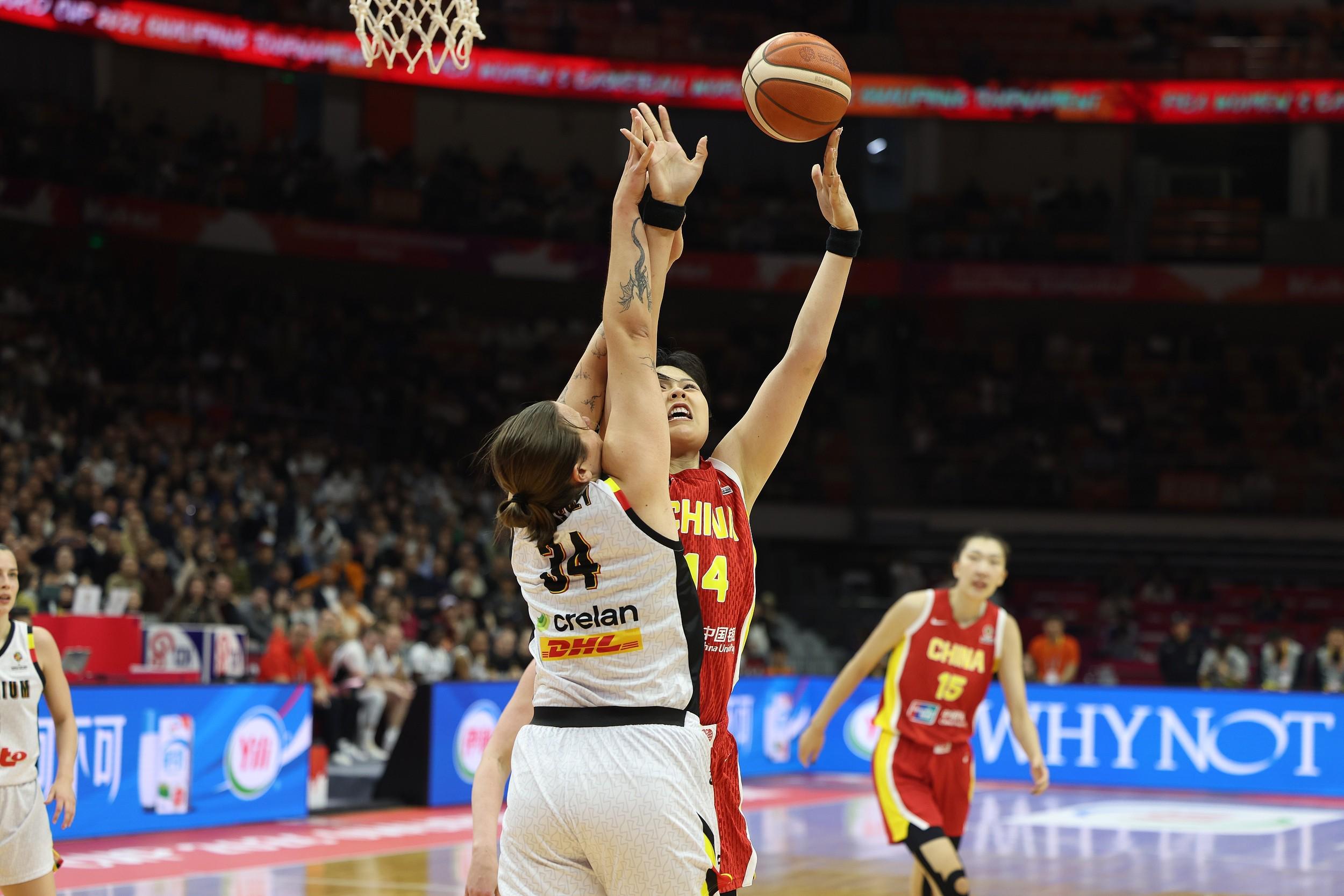 九游官方网站-找找状态！韩旭和李月汝半场合计13投1中拿2分